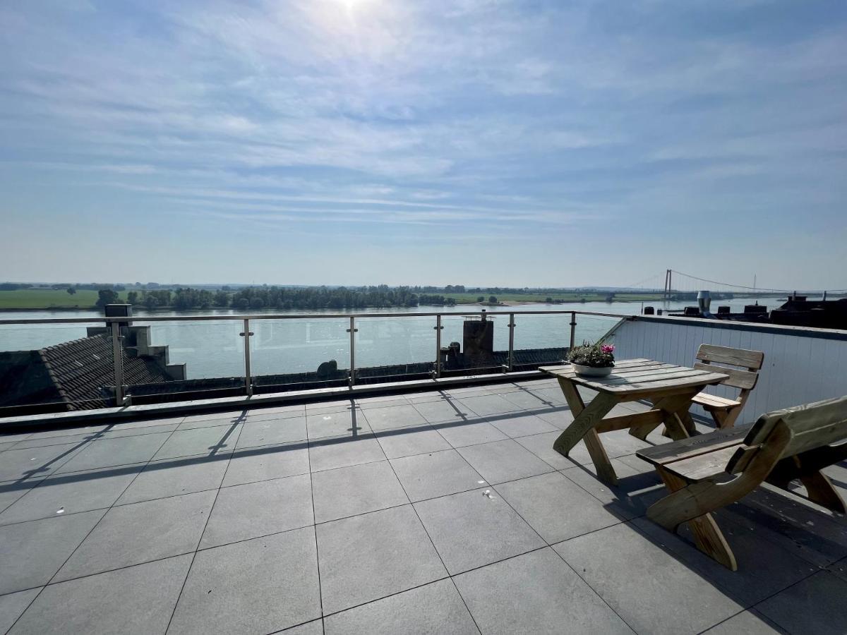Panorama - Exklusives Apartment An Der Promenade Mit Dachterrasse & Rheinblick Emmerich Exterior foto